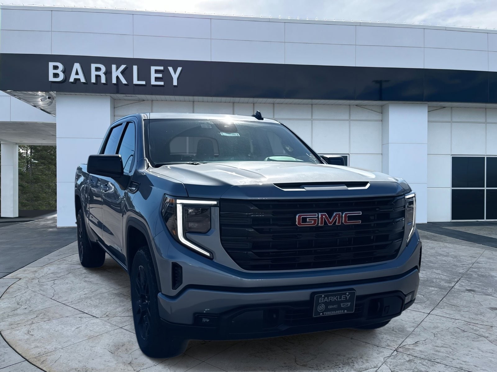 2026 GMC Sierra 1500 Elevation's photo
