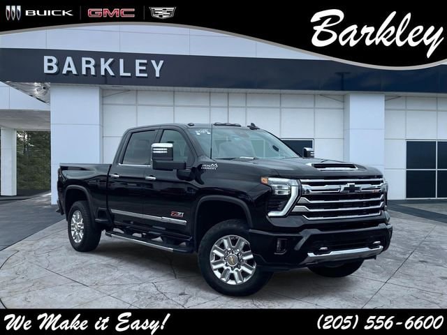 2025 Chevrolet Silverado HD High Country 4WD Crew Cab Standard Box's photo