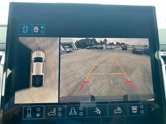 2026 GMC Sierra EV Elevation - Photo 20