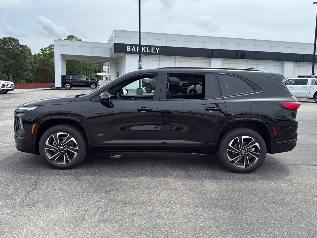 2025 Buick Enclave Sport Touring photo 3