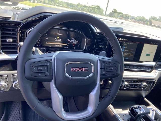 2026 GMC Sierra 1500 SLT - Photo 15