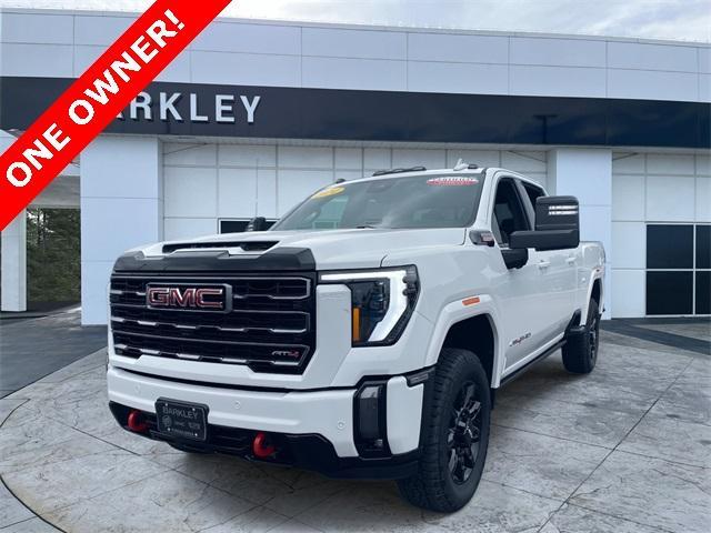 2024 Gmc Sierra 2500 HD AT4 photo 2