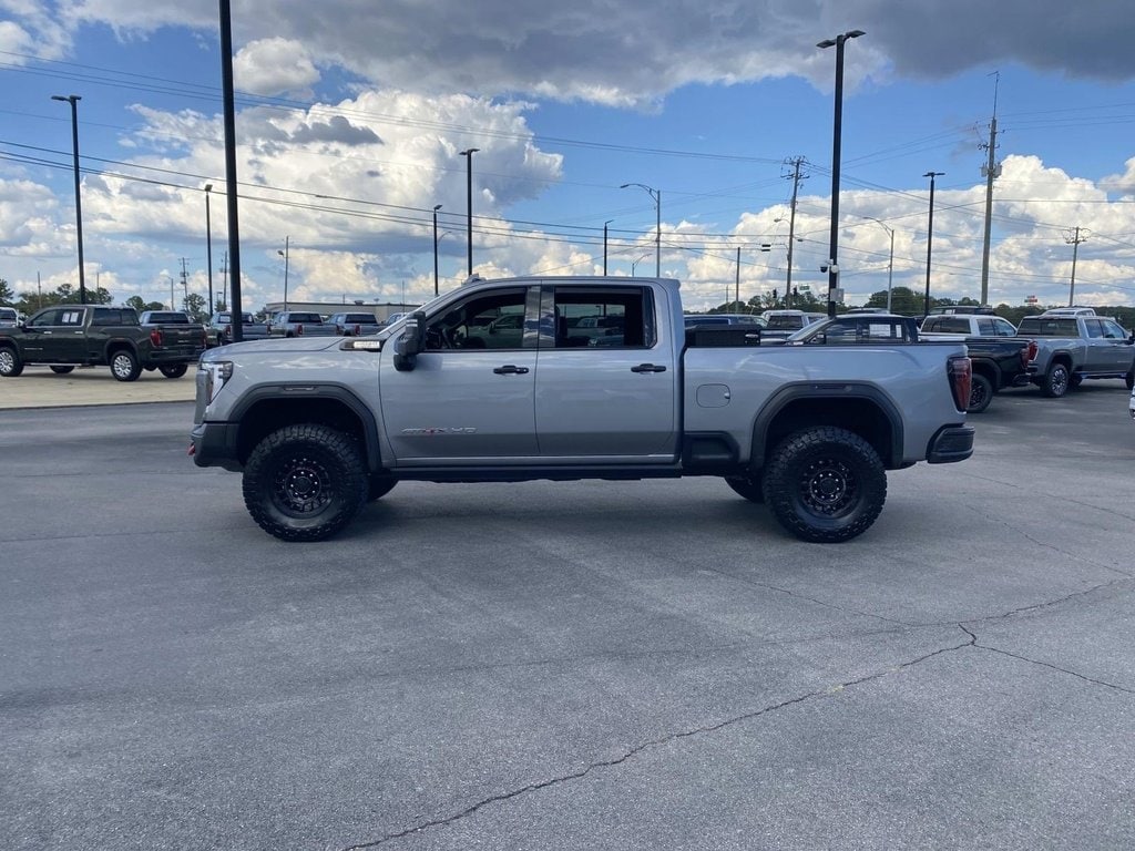 New 2025 GMC Sierra 2500 HD AT4X Truck
