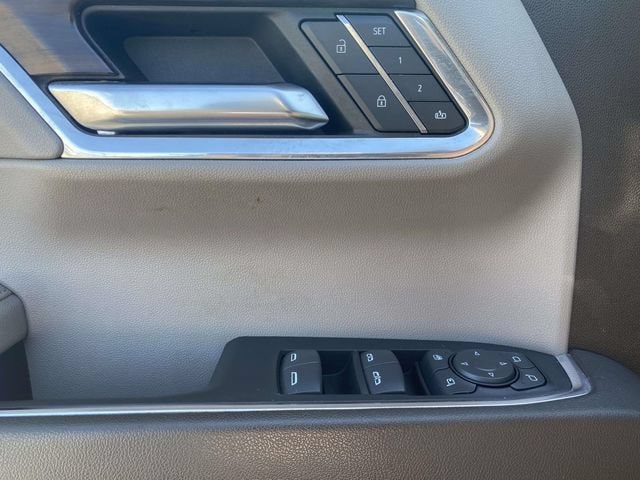2023 GMC Sierra 1500 SLT - Photo 15