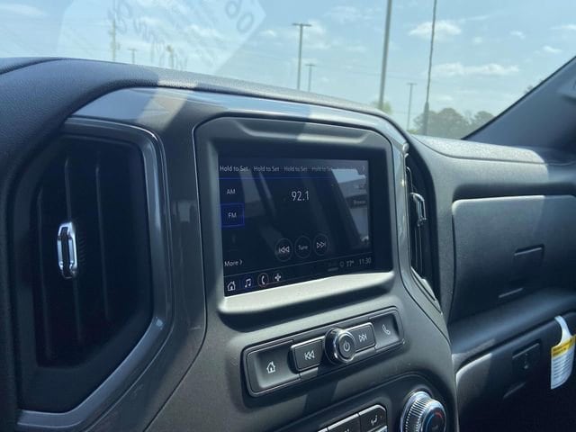 2026 GMC Sierra 2500HD Pro - Photo 18