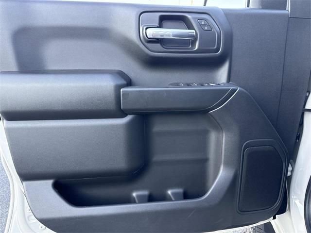 2026 GMC Sierra 1500 Pro - Photo 11
