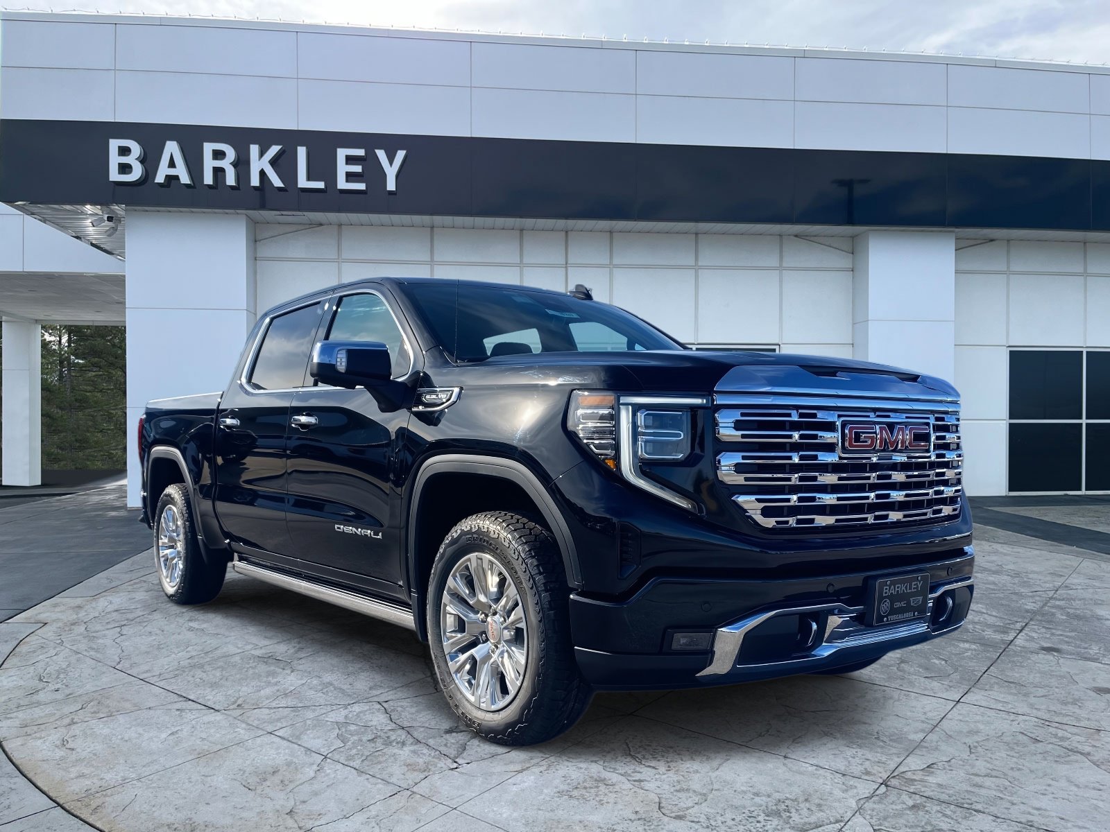 2026 GMC Sierra Denali's photo