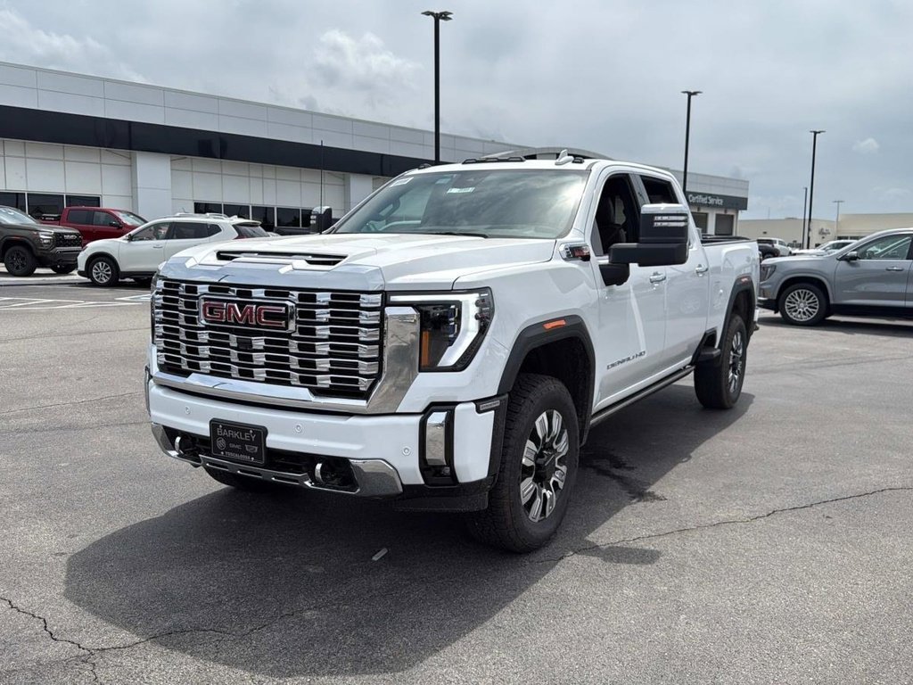 2025 Gmc Sierra 2500 HD Denali photo 2