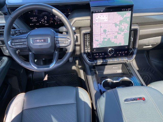 2026 GMC Yukon XL AT4 - Photo 10