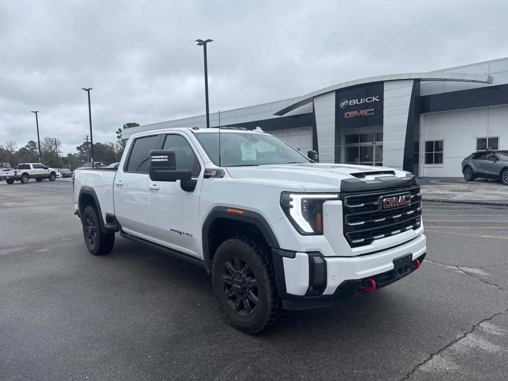 2024 GMC Sierra 2500HD AT4's photo