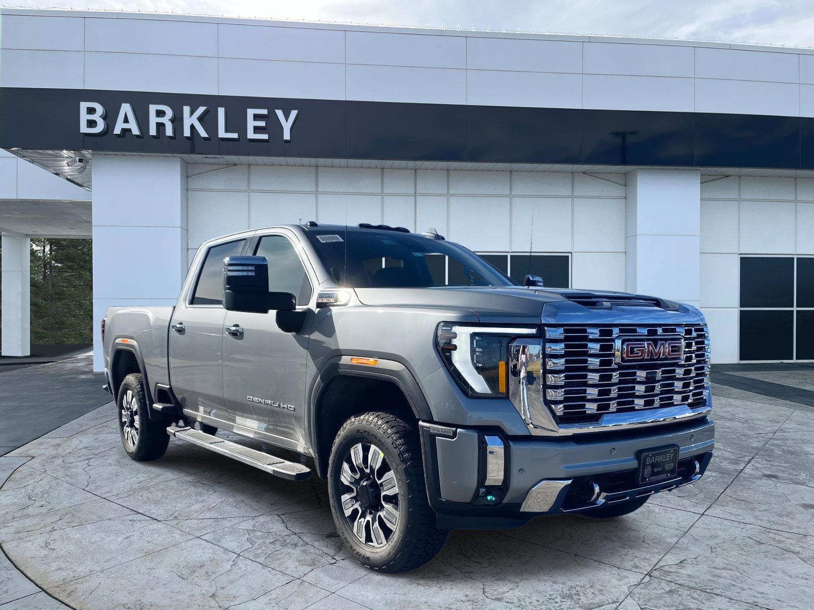 2026 GMC Sierra Denali's photo