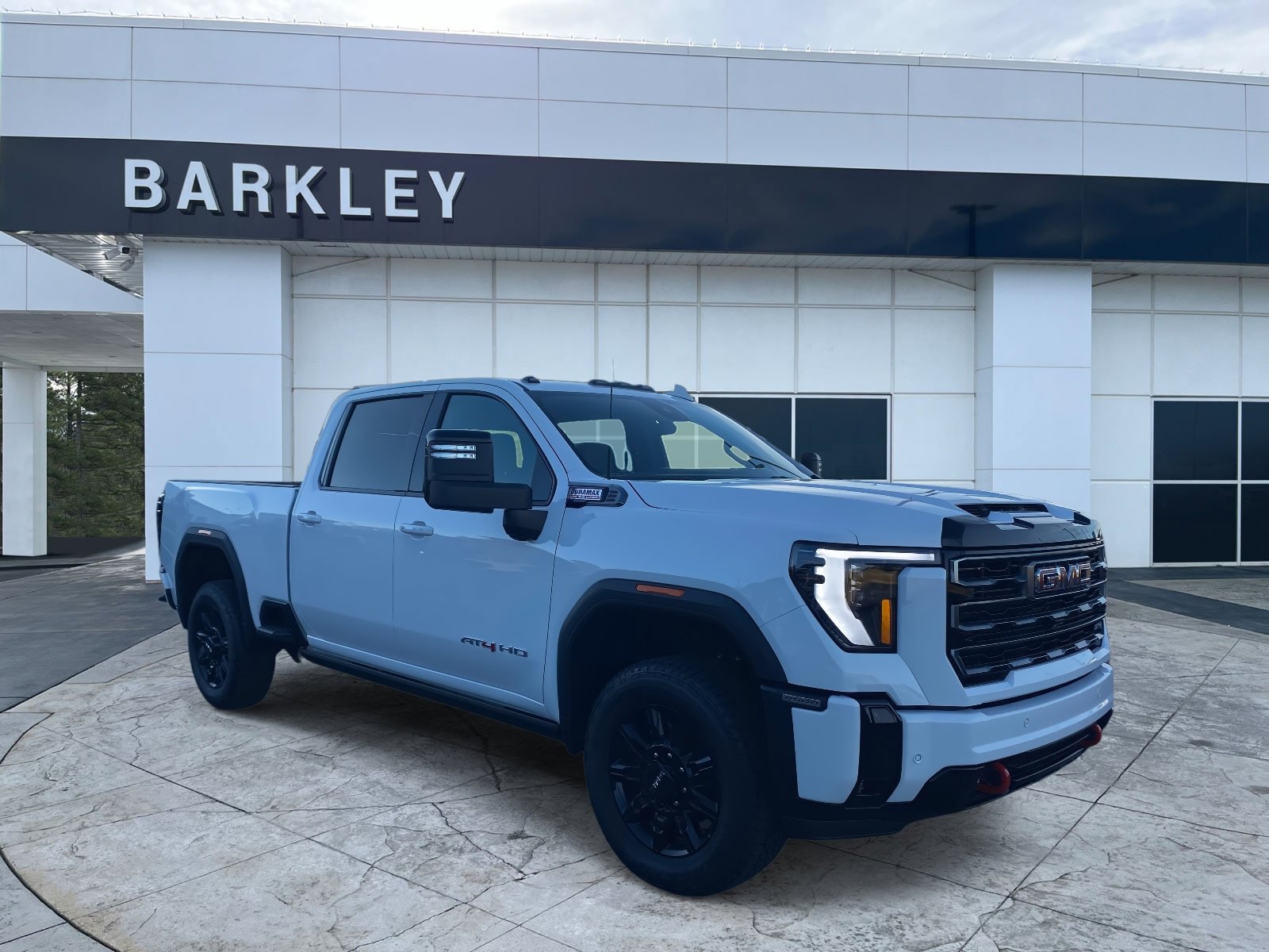 2026 GMC Sierra 2500HD AT4's photo