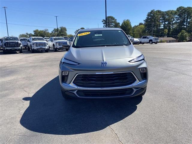 2025 Buick Encore GX Preferred photo 2