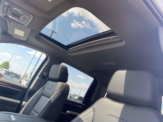 2026 GMC Sierra 2500HD Denali - Photo 13