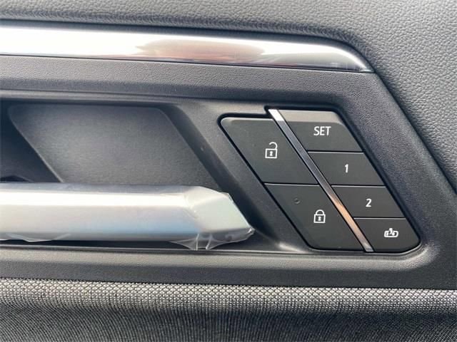 2026 GMC Sierra EV Elevation - Photo 13