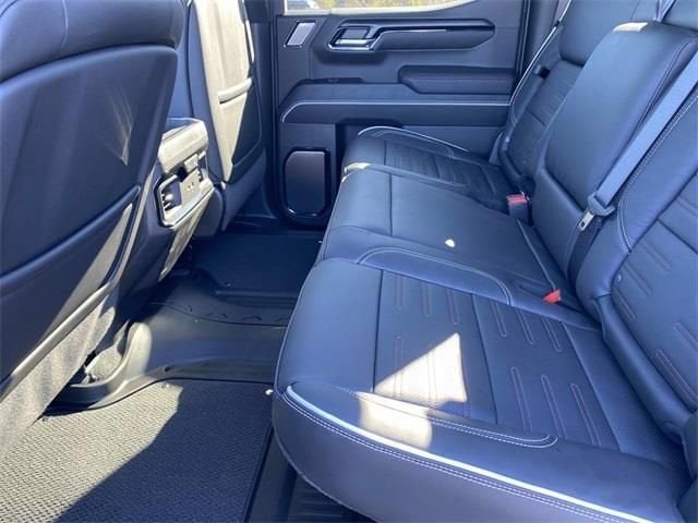 2026 GMC Sierra 1500 AT4X - Photo 25