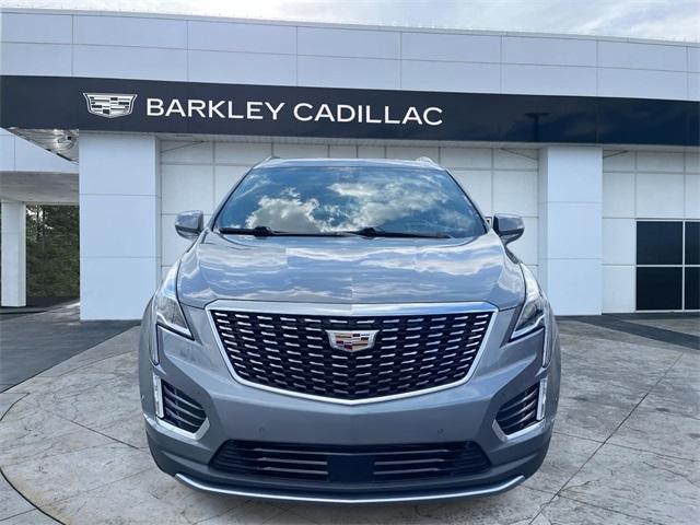2022 Cadillac XT5 Premium Luxury photo 2
