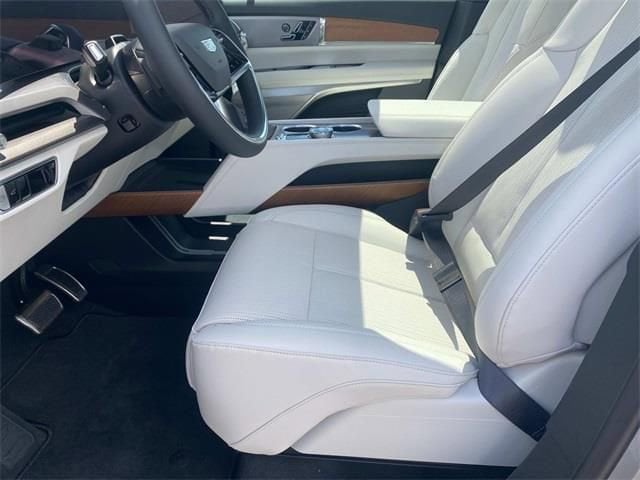 2026 Cadillac VISTIQ Sport - Photo 22