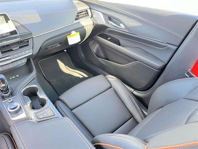 2026 Cadillac CT4 V-Series - Photo 27