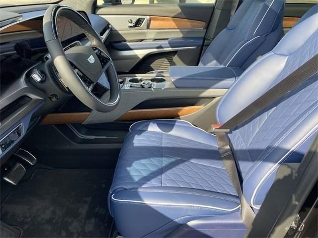 2026 Cadillac VISTIQ Premium Luxury - Photo 23