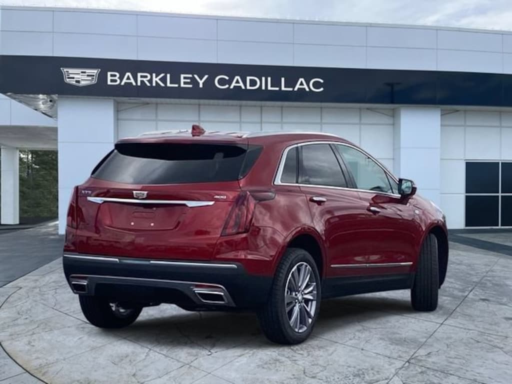 New 2026 CADILLAC XT5 Premium Luxury SUV