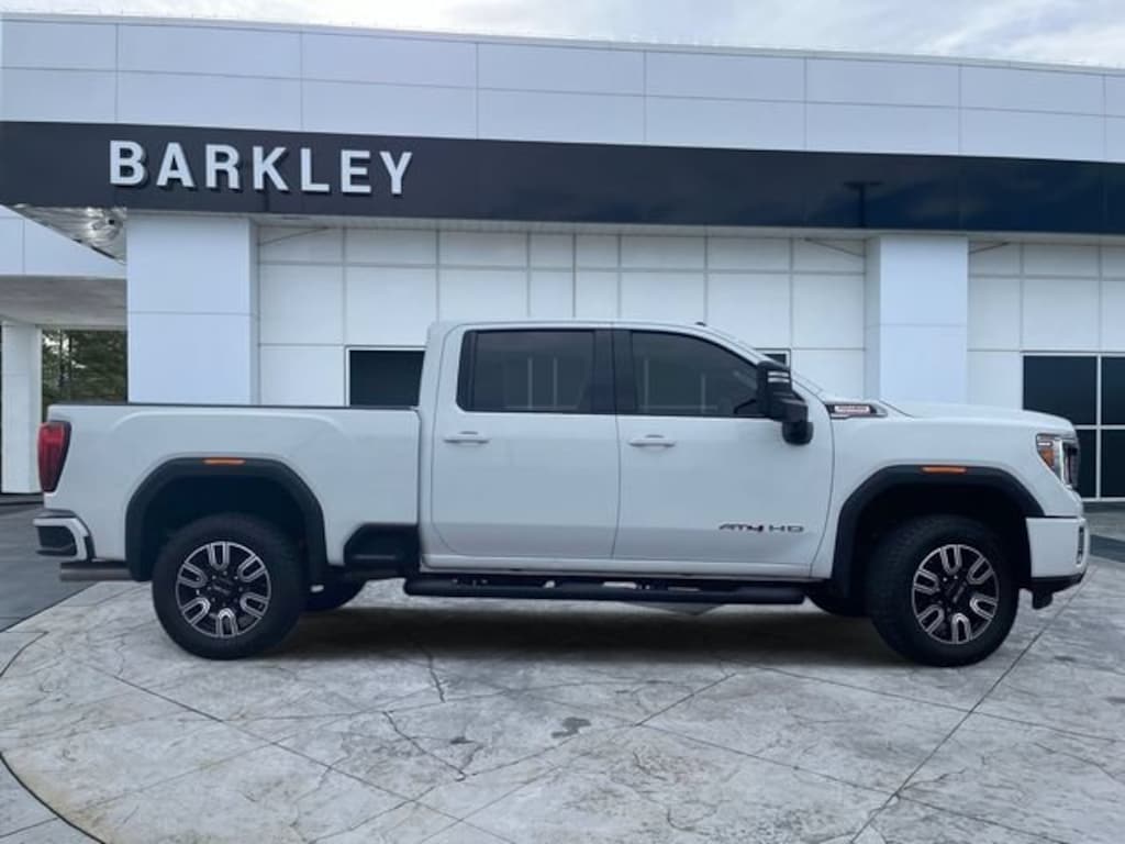 Used 2022 GMC Sierra 2500 HD AT4 Truck Crew Cab
