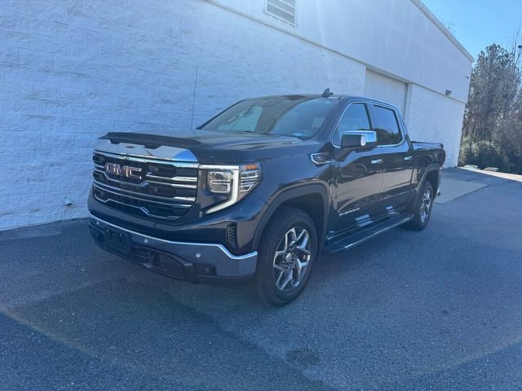 Certified 2022 GMC Sierra 1500 SLT Truck Crew Cab