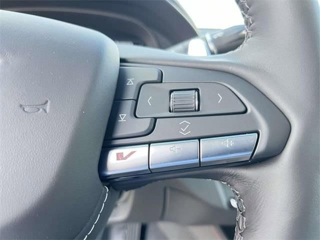 2026 Cadillac CT4 V-Series - Photo 17