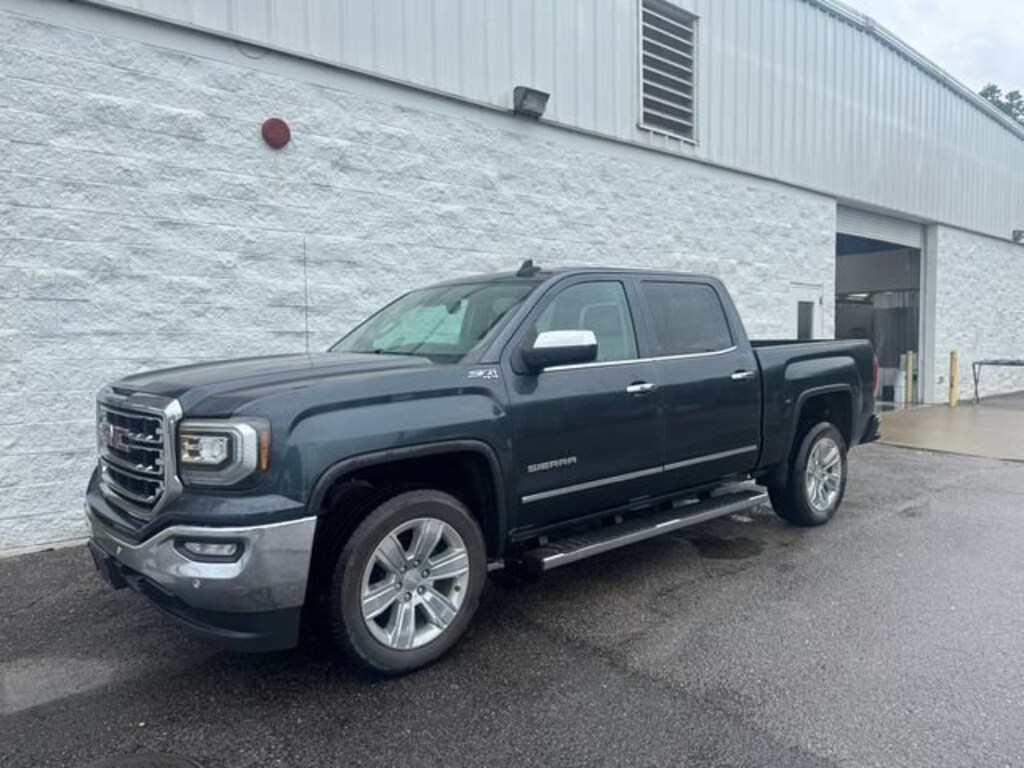 Used 2017 GMC Sierra 1500 SLT Truck Crew Cab