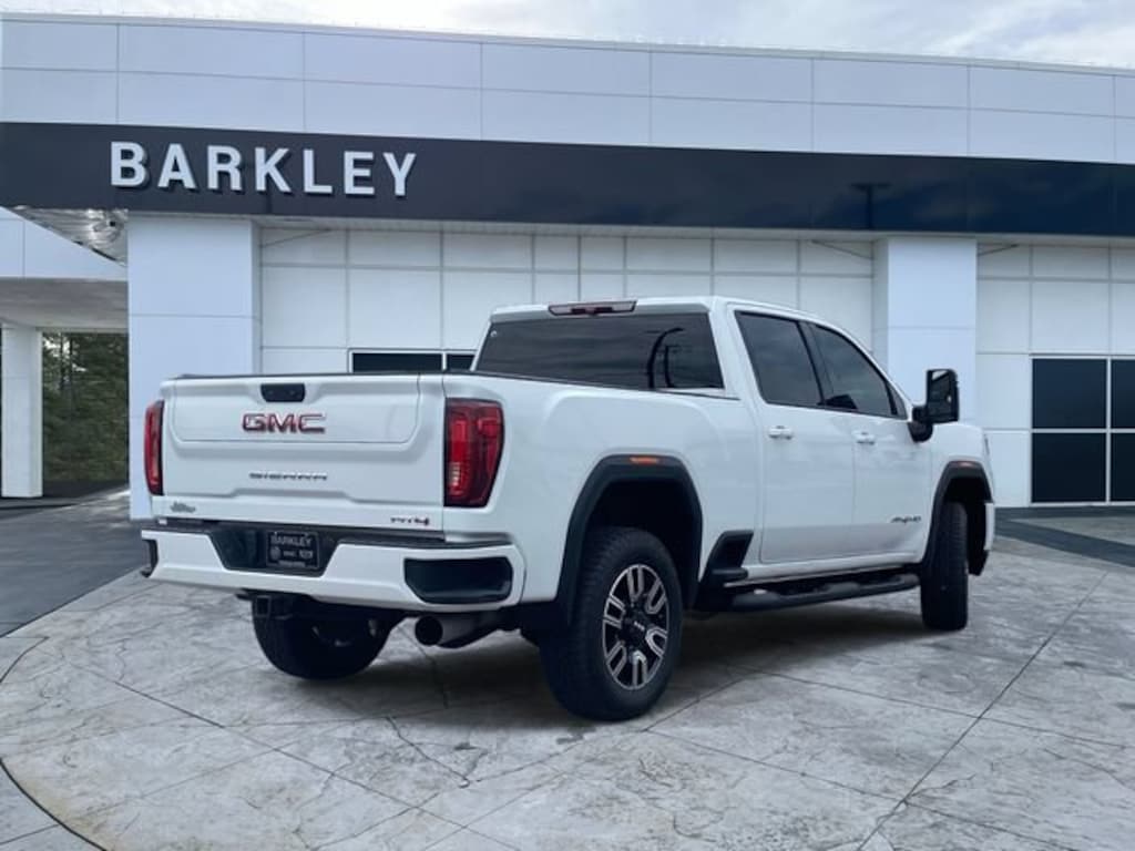 Used 2022 GMC Sierra 2500 HD AT4 Truck Crew Cab