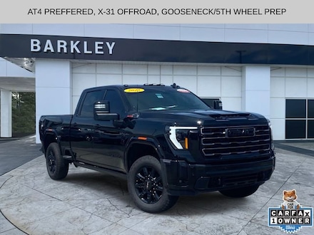 2025 GMC Sierra 2500 HD AT4 Truck Crew Cab