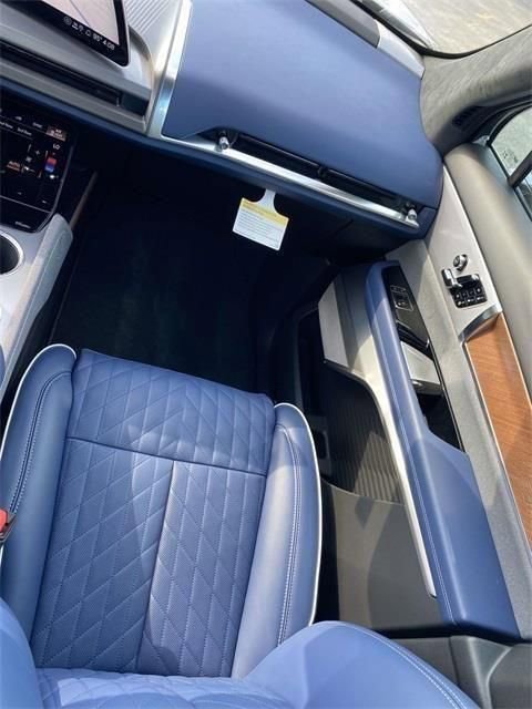 2026 Cadillac VISTIQ Premium Luxury - Photo 30