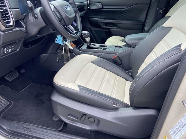 2026 Ford Ranger XLT - Photo 13