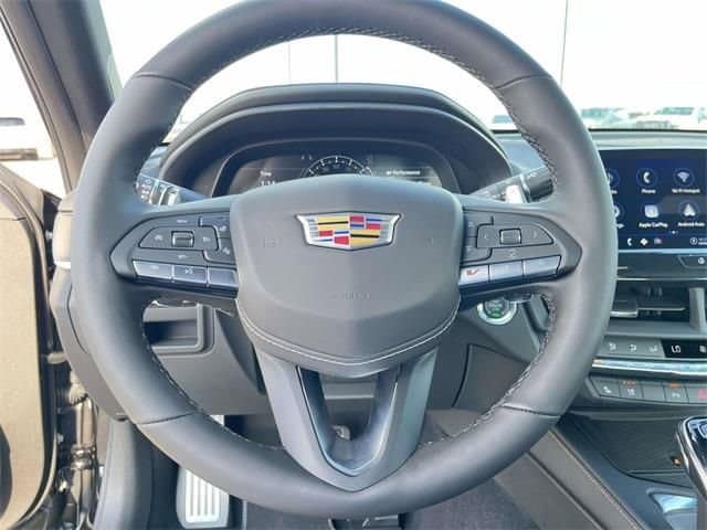 2026 Cadillac CT4 V-Series - Photo 15