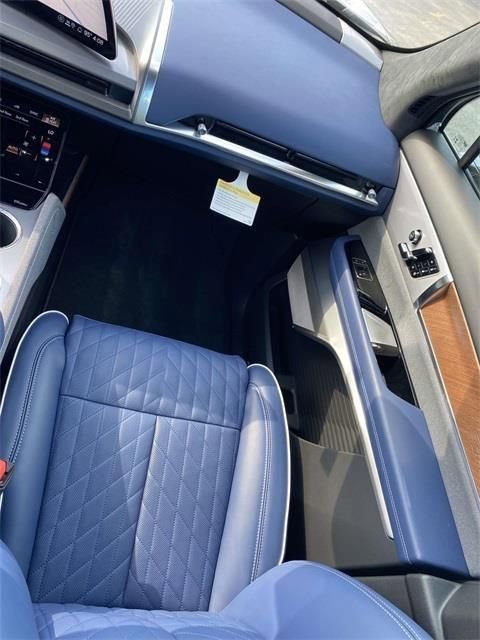 2026 Cadillac VISTIQ Premium Luxury - Photo 30