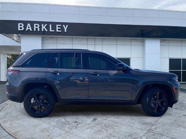 Used 2026 Jeep Grand Cherokee Limited 4x2 SUV