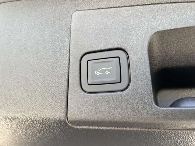 2026 Cadillac XT5 Premium Luxury - Photo 11