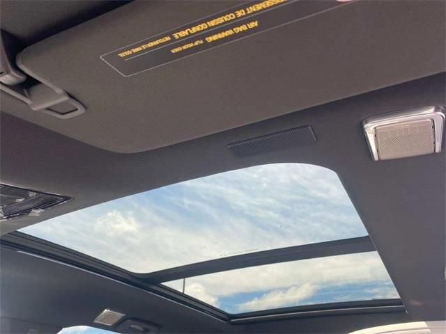 2026 Cadillac VISTIQ Sport - Photo 23