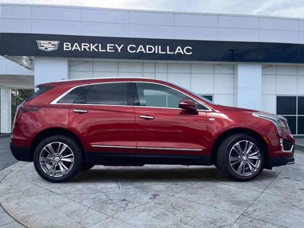 New 2026 CADILLAC XT5 Premium Luxury SUV