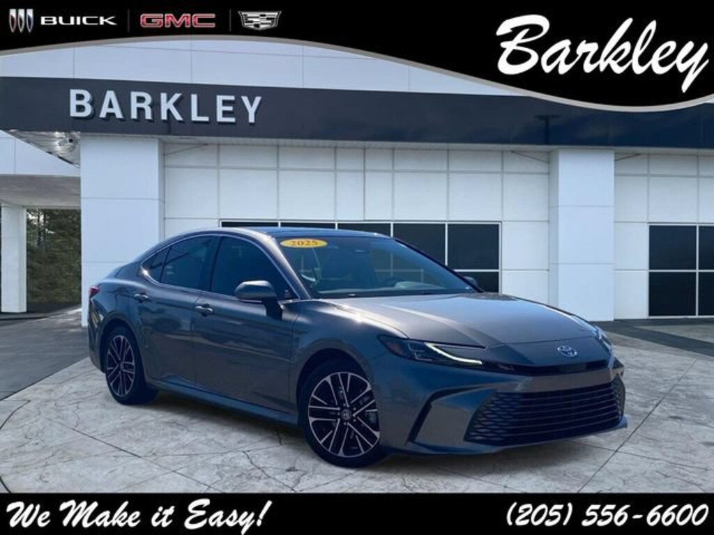 Used 2025 Toyota Camry XLE Sedan