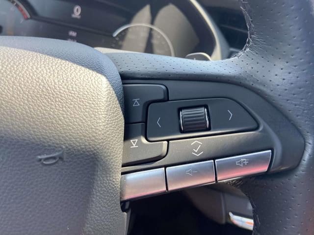 2021 Cadillac XT4 Sport - Photo 18