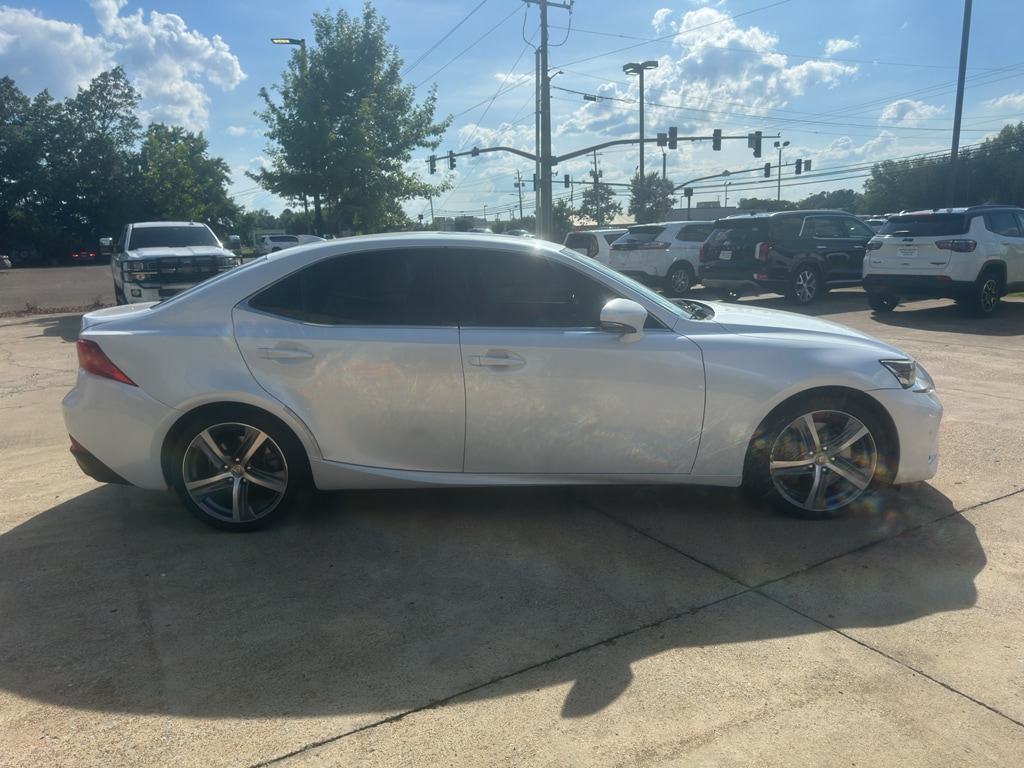 Used 2018 Lexus IS 300 Sedan