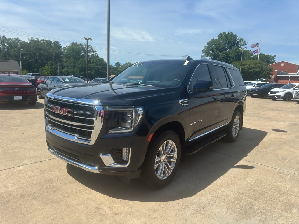 Used 2023 GMC Yukon SLT SUV