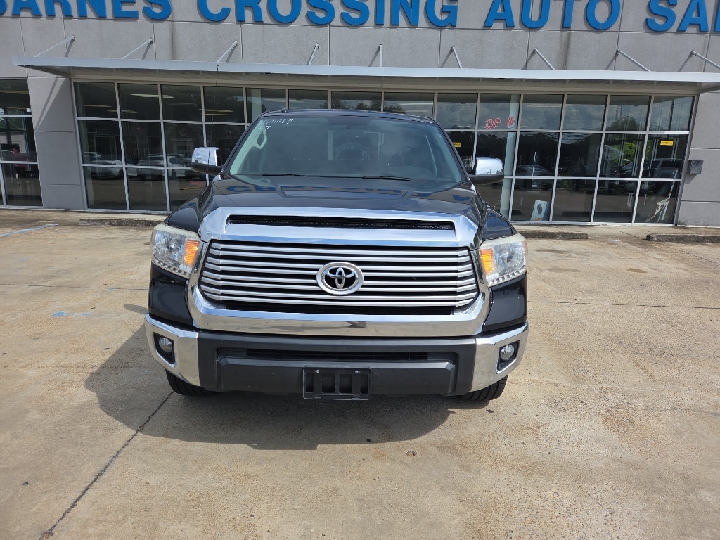 Used 2017 Toyota Tundra Limited with VIN 5TFFW5F14HX222470 for sale in New Albany, MS