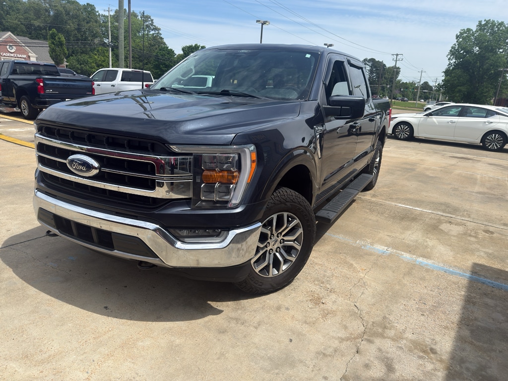 2022 Ford F-150 Lariat 4x4 SuperCrew 5-1/2 Box's photo