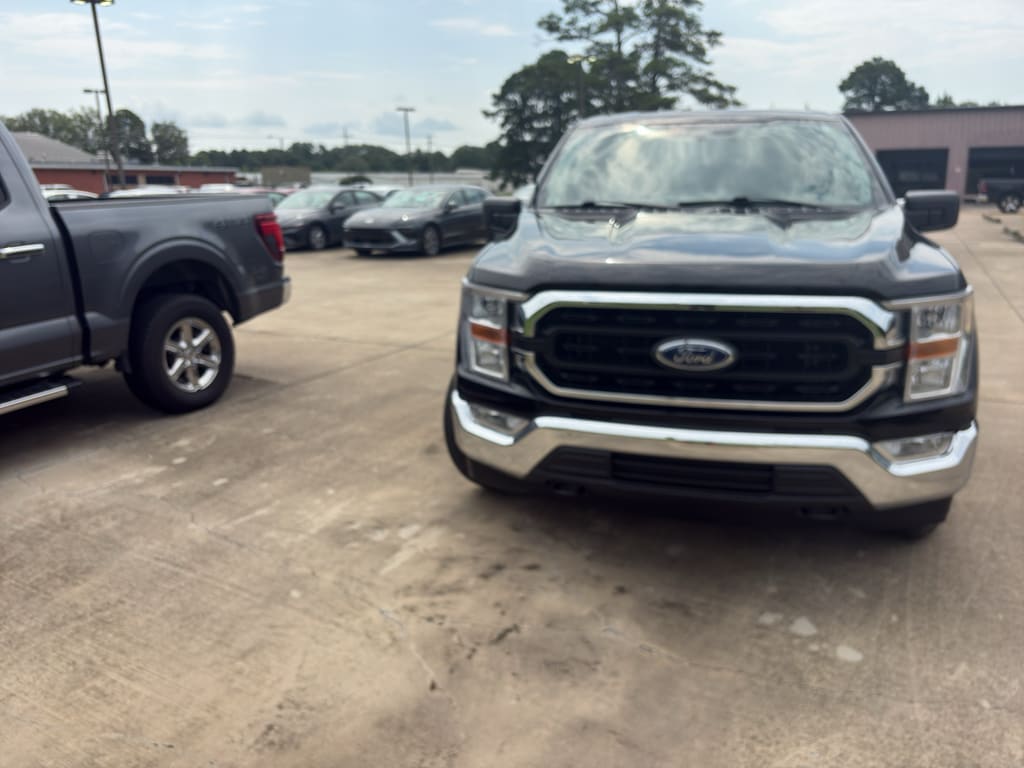 Used 2022 Ford F-150 XLT Truck SuperCrew Cab
