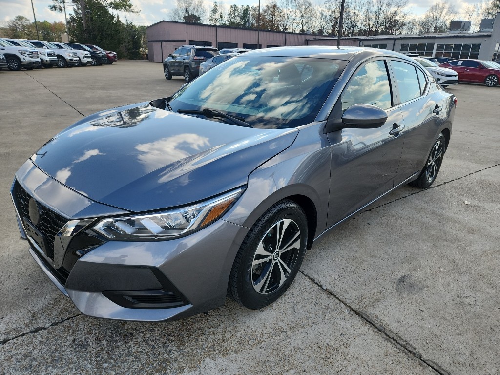 2022 Nissan Sentra SV's photo