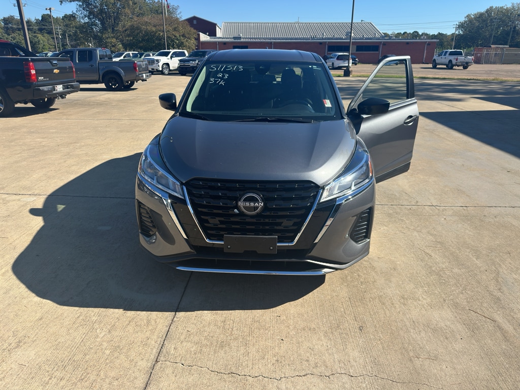 2023 Nissan Kicks