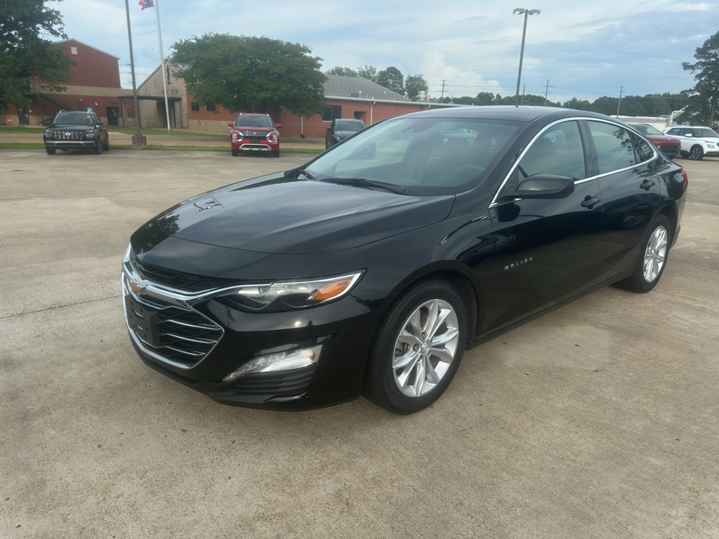 2024 Chevrolet Malibu 1LT's photo