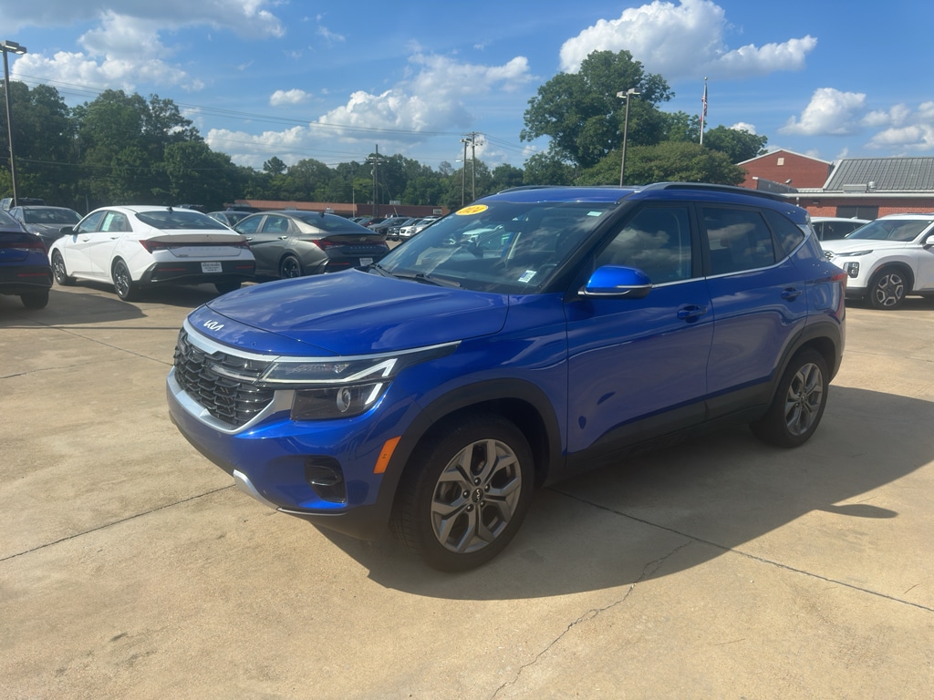 2024 Kia Seltos 2.0 S FWD's photo